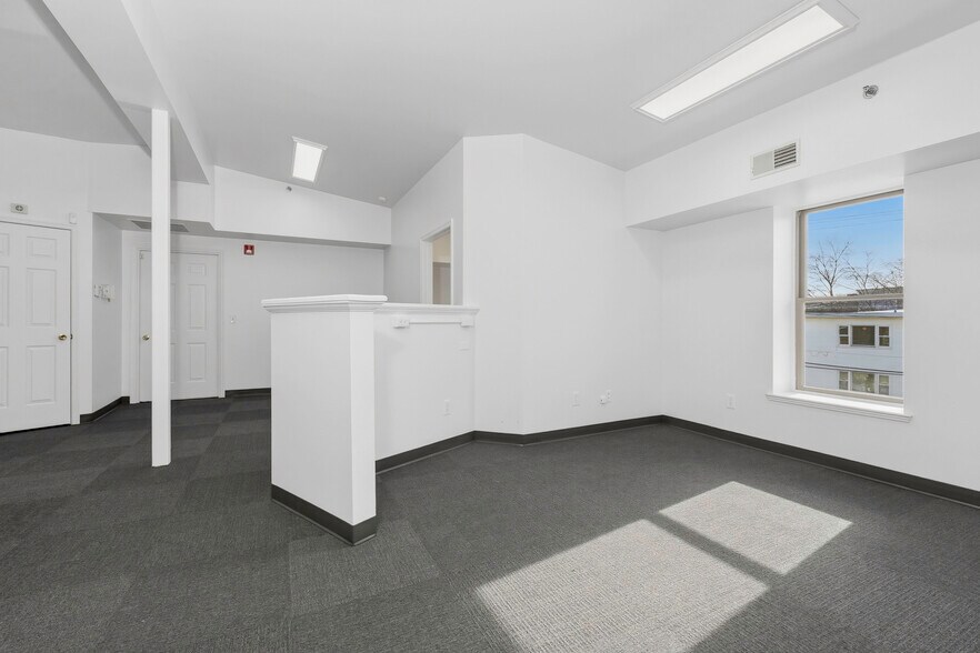 More Photos Of 1 Railroad Ave, Goshen Storefront Retail Office For Lease