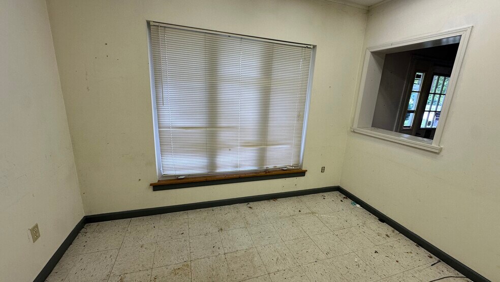 More Photos Of 444 Elmwood Ave, Alderson Medical For Sale