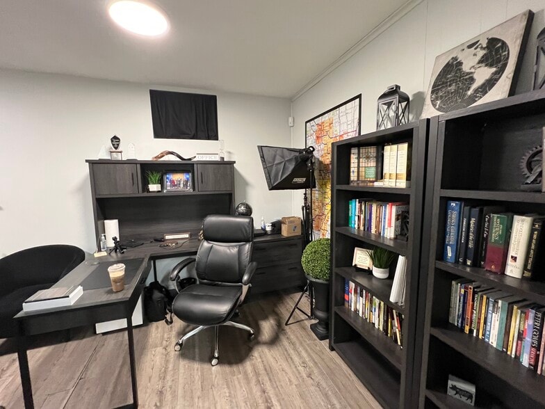 More Photos Of 18923 McCormick St, Detroit Religious Facility For Sale