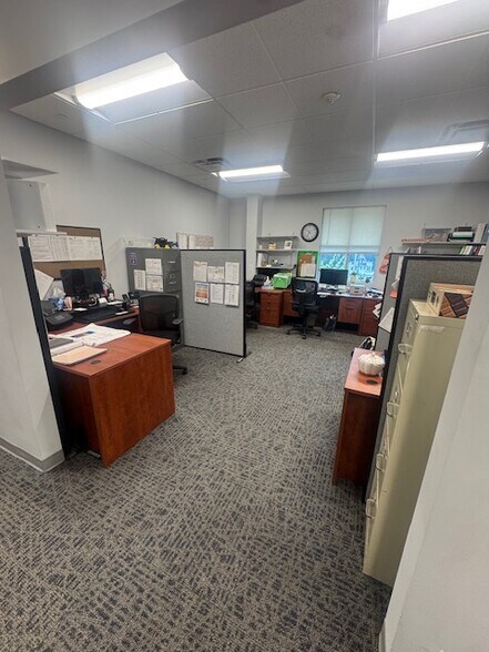 More Photos Of 301 Manchester Rd, Poughkeepsie Medical For Lease