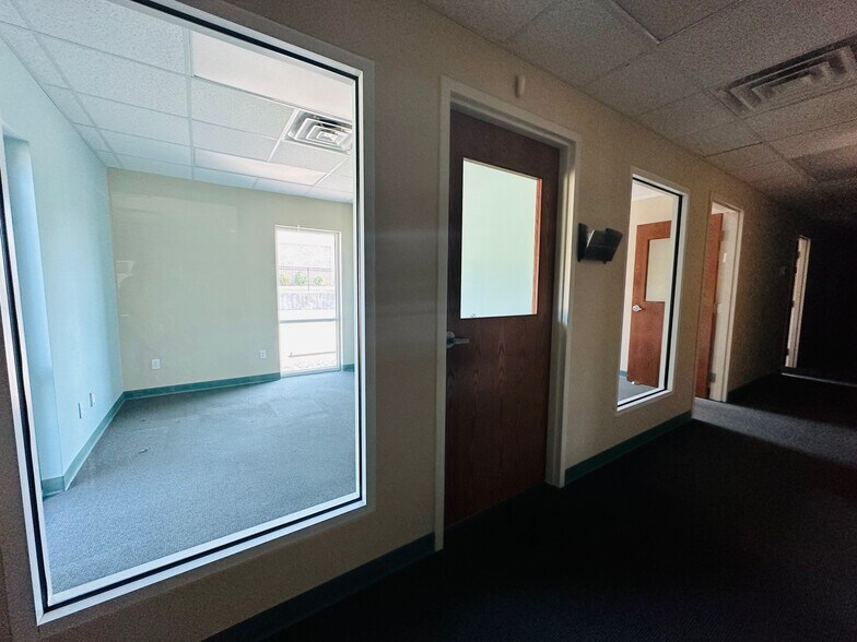 More Photos Of 112-114 Keeton Dr, Hopkinsville Medical For Lease
