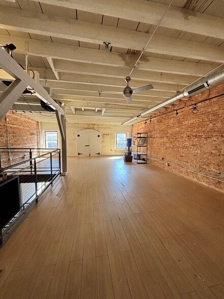 More Photos Of 1012-1014 Morton St, Baltimore Office For Lease