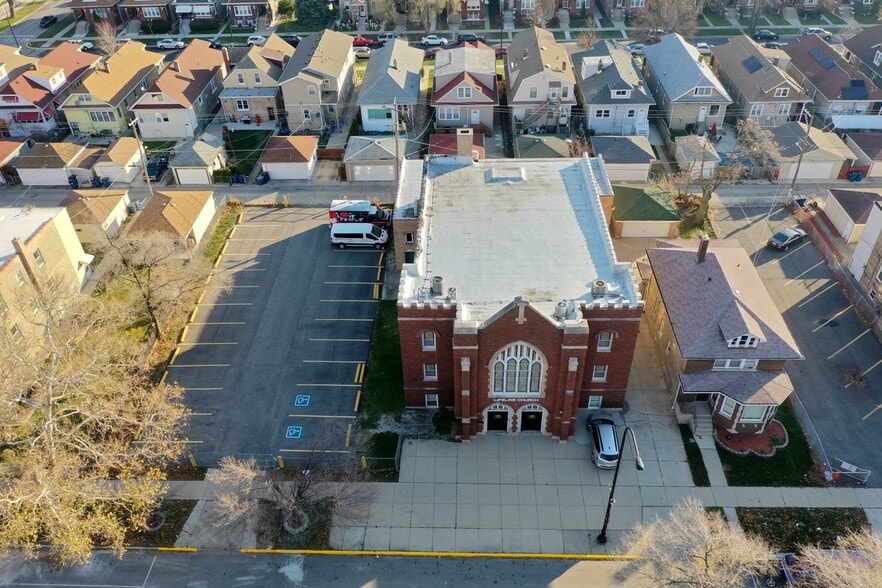 More Photos Of 1321-1323 S Austin Blvd, Cicero Religious Facility For Sale