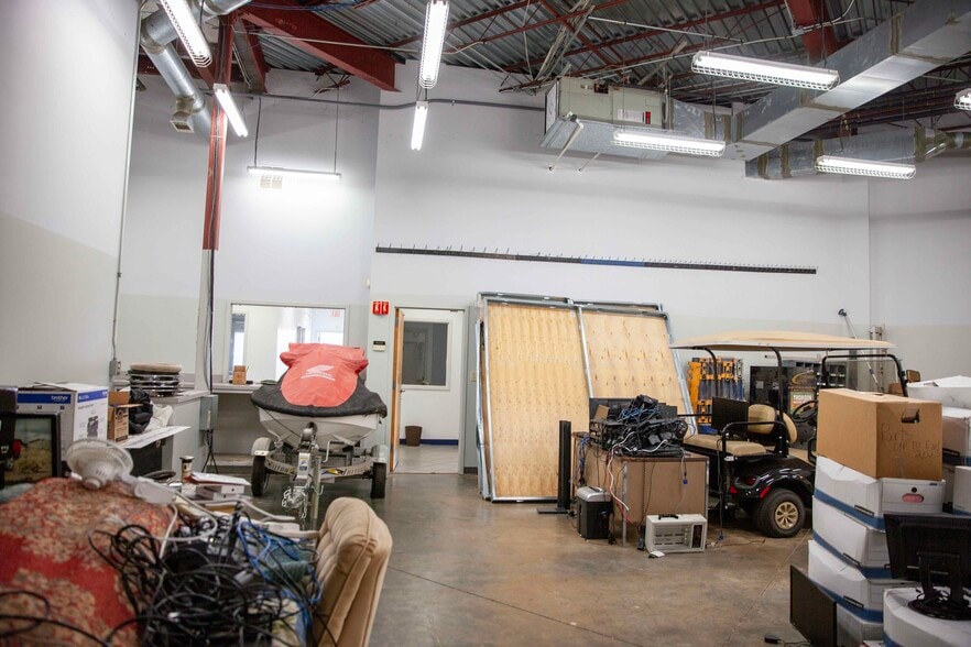 More Photos Of 2210 Washington Rd, Thomson Auto Dealership For Sale