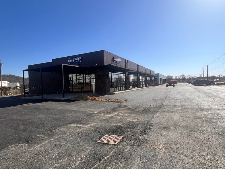 More Photos Of TBD Suncrest dr, Gray Storefront For Lease