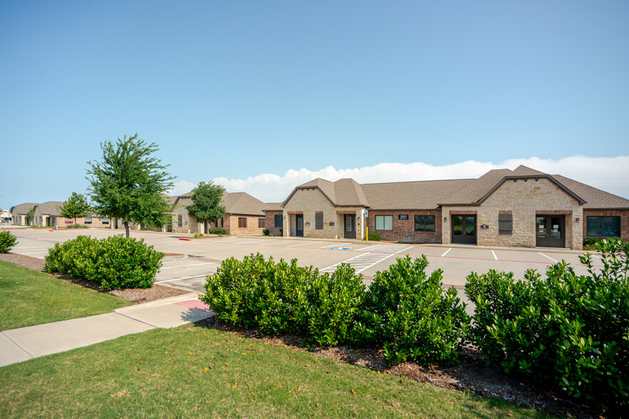 More Photos Of 2601 Little Elm Pky, Little Elm Medical For Sale