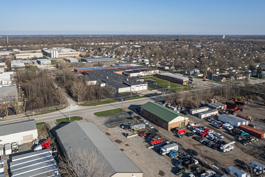 More Photos Of 3333 East End Ave, South Chicago Heights Distribution For Lease