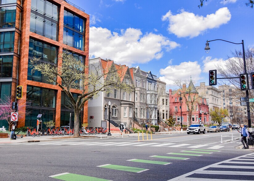 More Photos Of 1224-1226 17th St NW, Washington Loft Creative Space For Lease