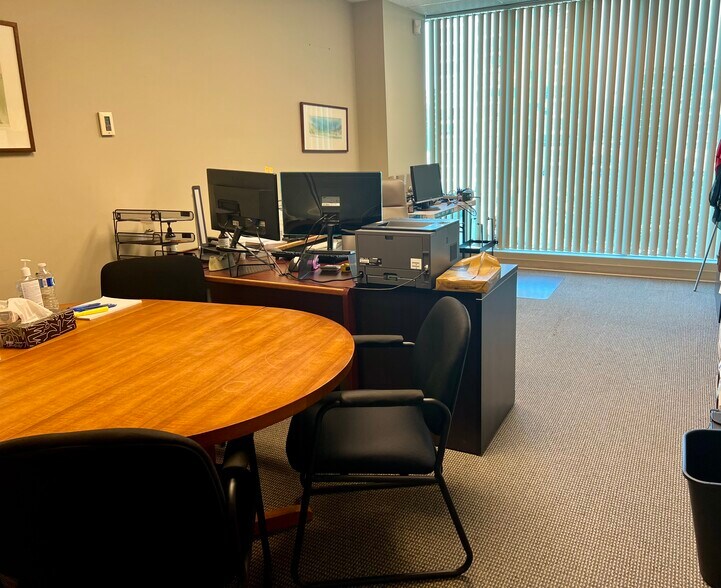 More Photos Of 6081 No. 3 Rd, Richmond Office For Sale