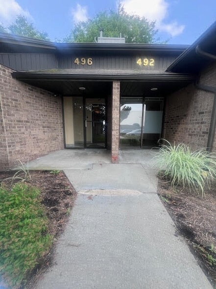 More Photos Of 492-496 White Spruce Blvd, Rochester Office For Sale