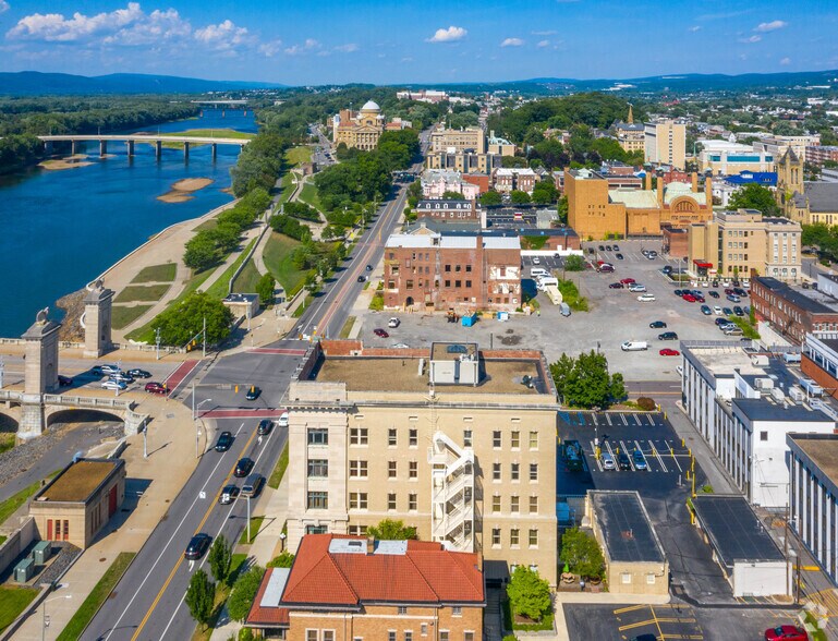 More Photos Of 16 S River St, Wilkes Barre Office For Lease