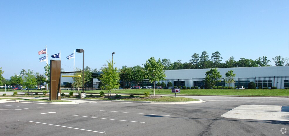 More Photos Of 151 Corley Mill Rd, Lexington Office For Lease