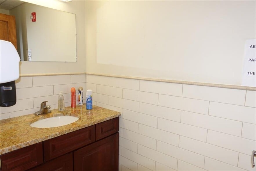 More Photos Of 306 Washington St, Hoboken Office For Lease