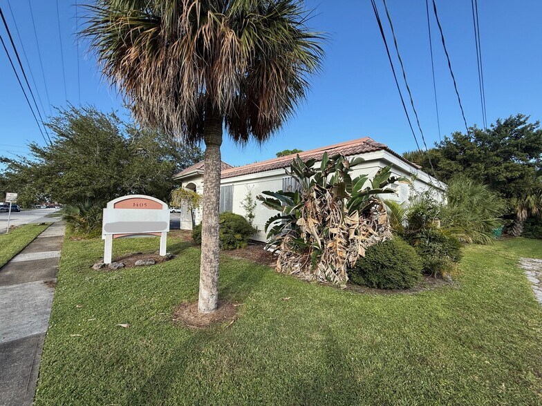 More Photos Of 1405 Pine St, Melbourne Medical For Sale