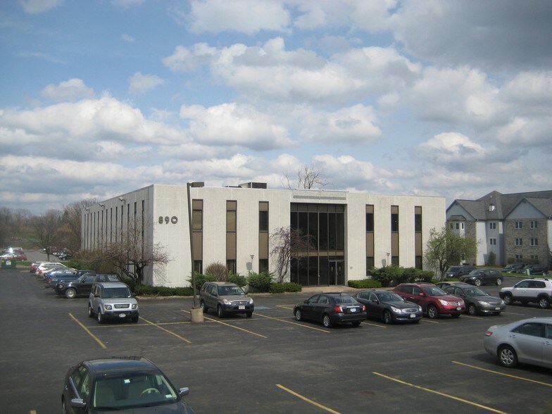 More Photos Of 890 7th North St, Liverpool Office For Lease