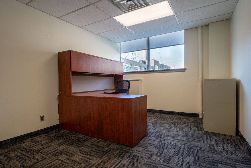 More Photos Of 500 Macpherson Av, Toronto General Retail For Lease