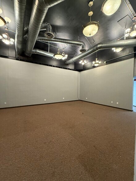 More Photos Of 3615 Main St, Riverside Storefront Retail Office For Lease