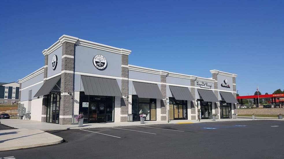 More Photos Of 100 Erford Rd, Camp Hill Unknown For Lease