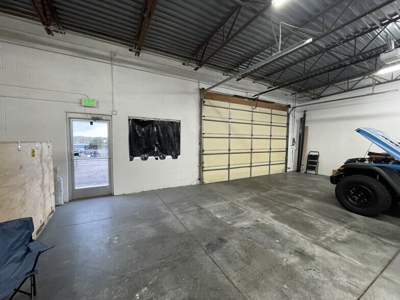 More Photos Of 5930 Ingalls St, Arvada Manufacturing For Lease