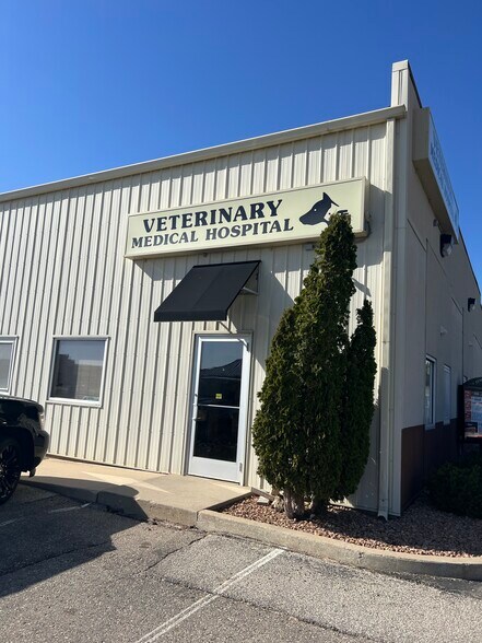 More Photos Of 803 18th Ave NW, Austin Restaurant For Sale