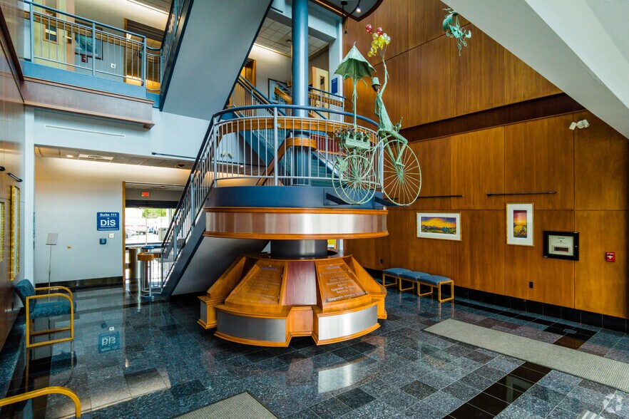 More Photos Of 1101 Opal Ct, Hagerstown Medical For Sale