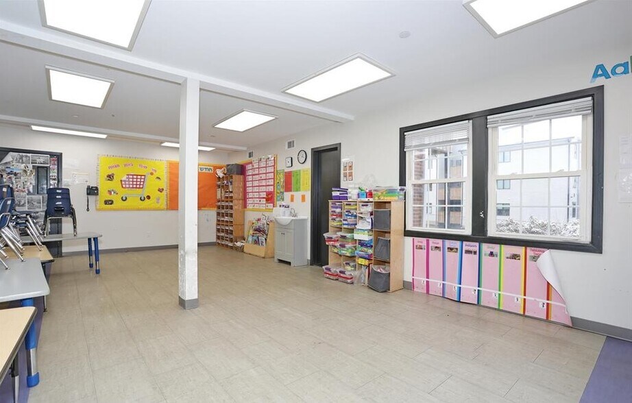 More Photos Of , Spring Valley Office For Sale