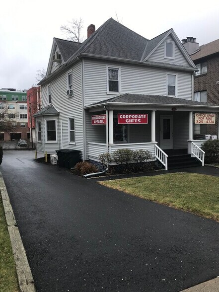 More Photos Of 1480 Bedford St, Stamford Office For Lease