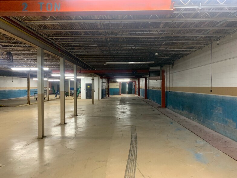 More Photos Of 7 School St, Laura Manufacturing For Lease