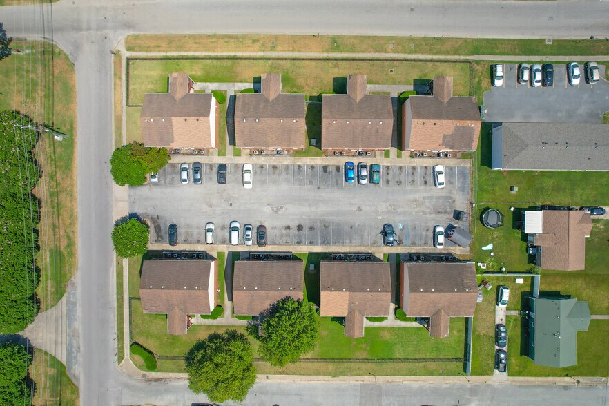 More Photos Of 1705 Chestnut St, Portsmouth Apartments For Sale