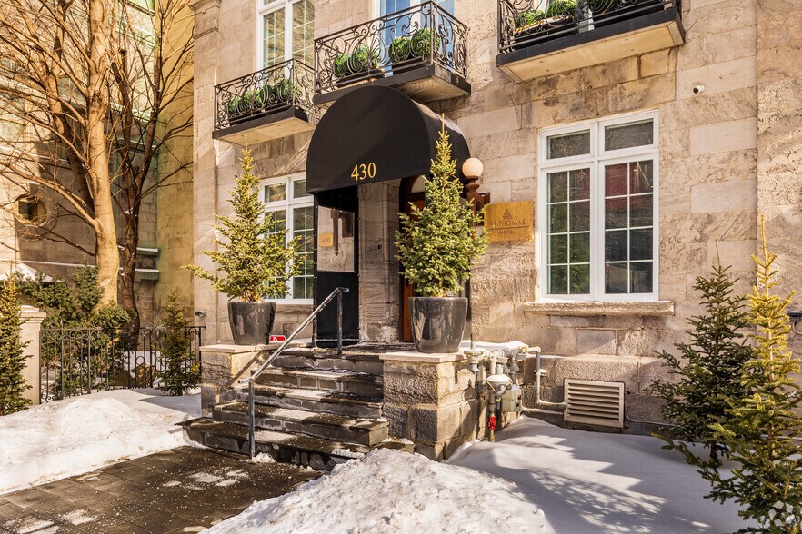 More Photos Of 430 Rue Sherbrooke E, Montréal Hotel For Sale