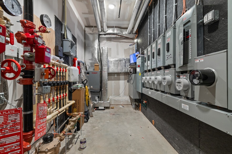More Photos Of 952 Broadway, Bayonne Apartments For Sale