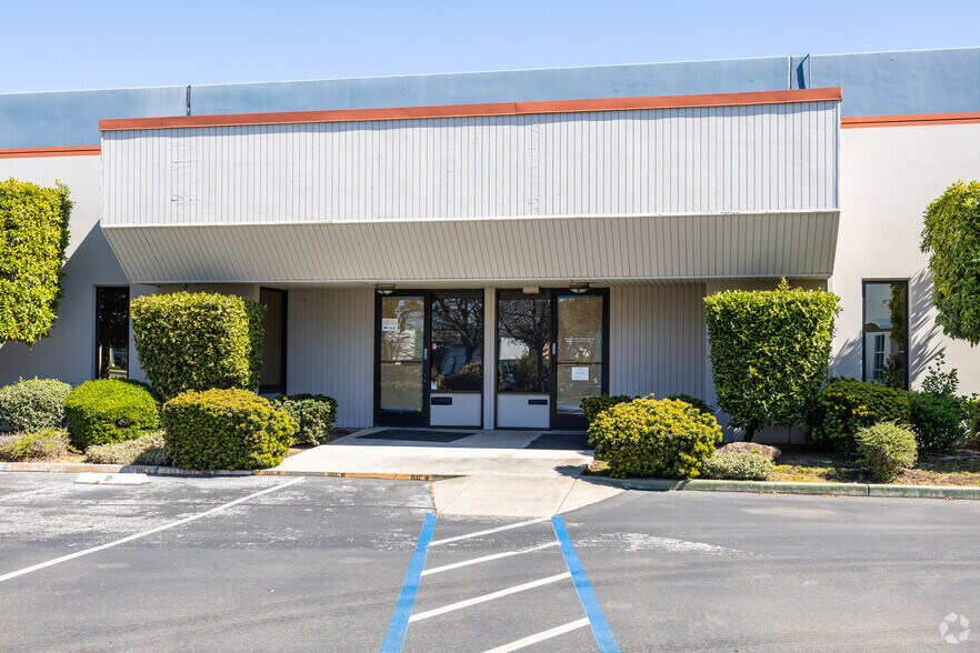 More Photos Of 1170 Obrien Dr, Menlo Park Industrial For Lease