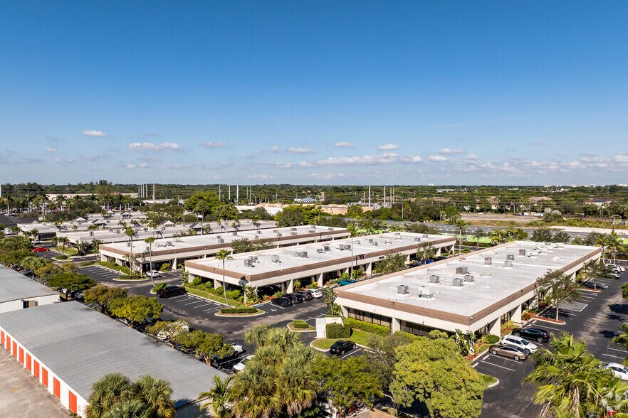 More Photos Of 5400 S University Dr, Davie Unknown For Lease