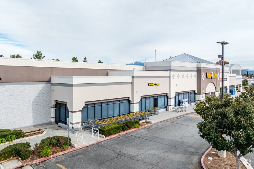 More Photos Of 24440 Alessandro Blvd, Moreno Valley Supermarket For Lease