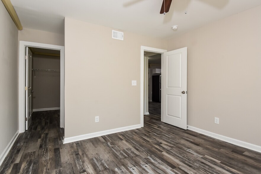 More Photos Of 3586 Jackson St, Atlanta Apartments For Sale