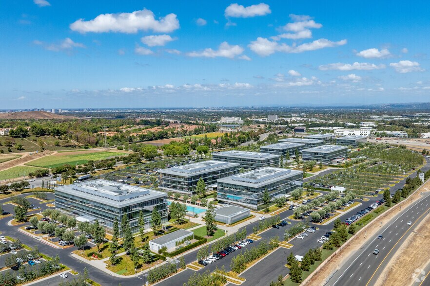 More Photos Of 17300 Laguna Canyon Rd, Irvine Office For Lease