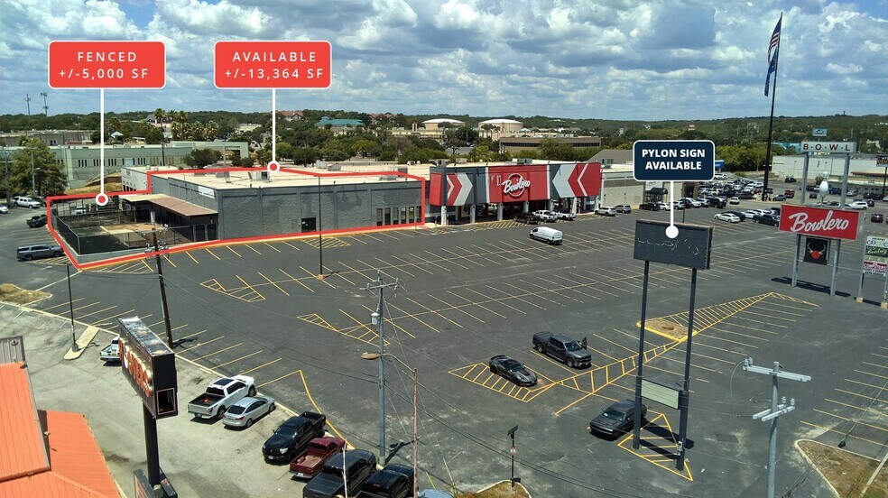 More Photos Of 13307 San Pedro Ave, San Antonio Freestanding For Lease