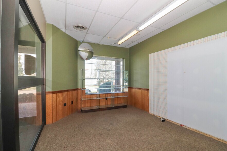 More Photos Of , Rockwell Medical For Lease