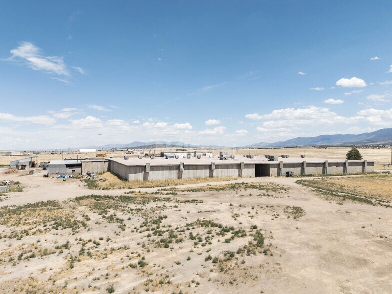 More Photos Of 550 S 1100 W, Fillmore Warehouse For Sale