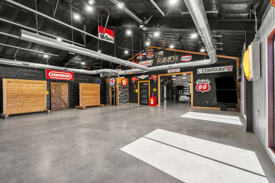 More Photos Of 9016 Private Road 2329, Terrell Lodge Meeting Hall For Sale