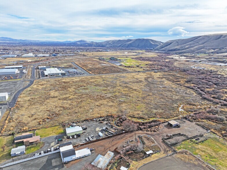 More Photos Of 2800 Goodman Rd, Union Gap Land For Sale