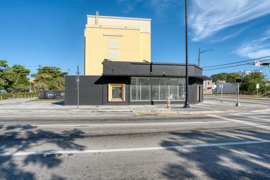 Primary Photo Of 801 SW 1st St, Miami Freestanding For Sale