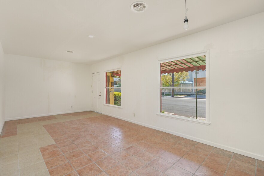 More Photos Of 4357 W 120th St, Hawthorne Apartments For Sale