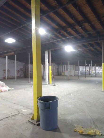 More Photos Of 788 Washington Ave, Chillicothe Warehouse For Lease