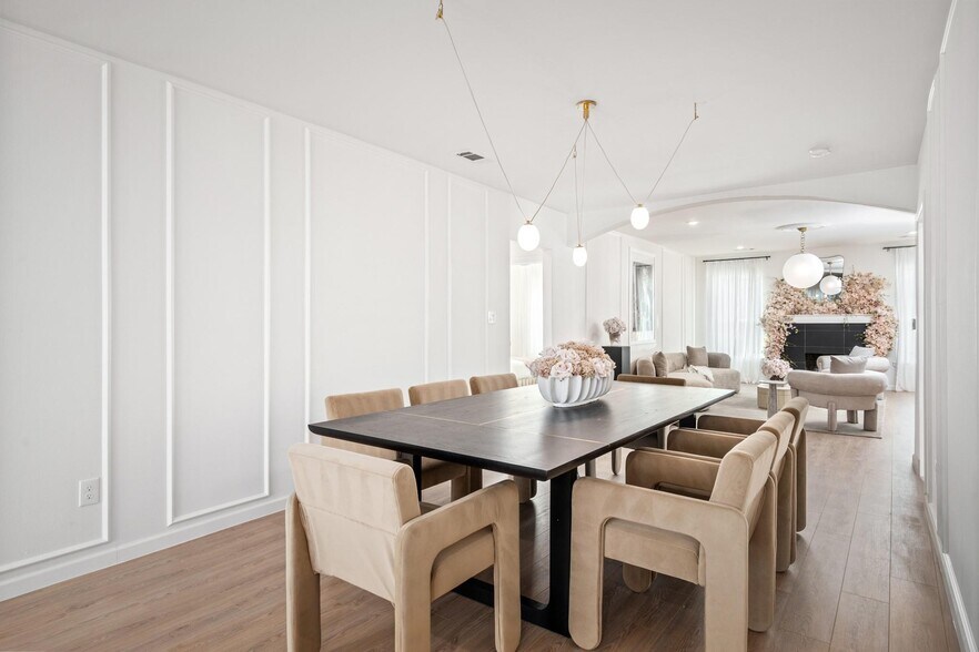 More Photos Of , Houston Multifamily For Sale