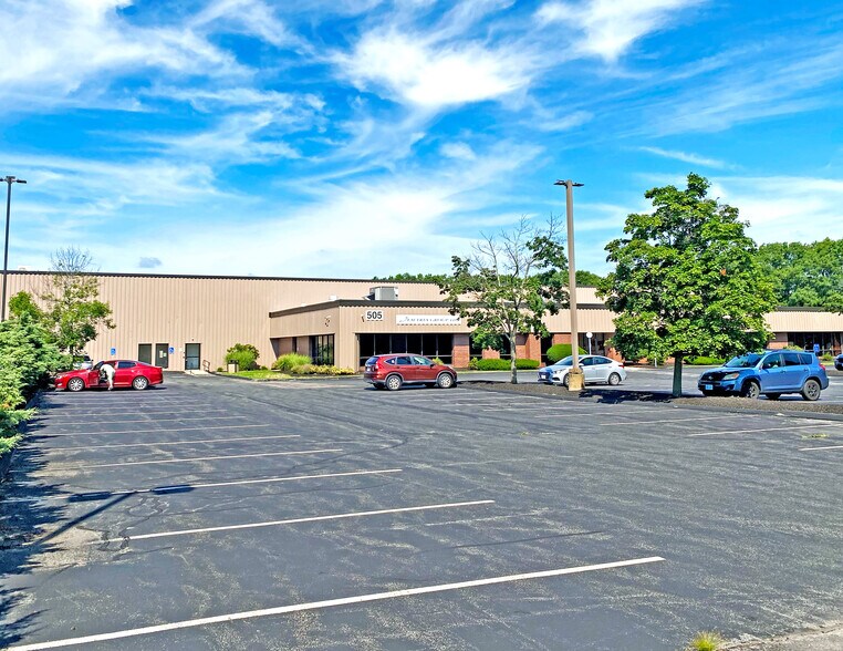 More Photos Of 505 Collins St, Attleboro Warehouse For Lease
