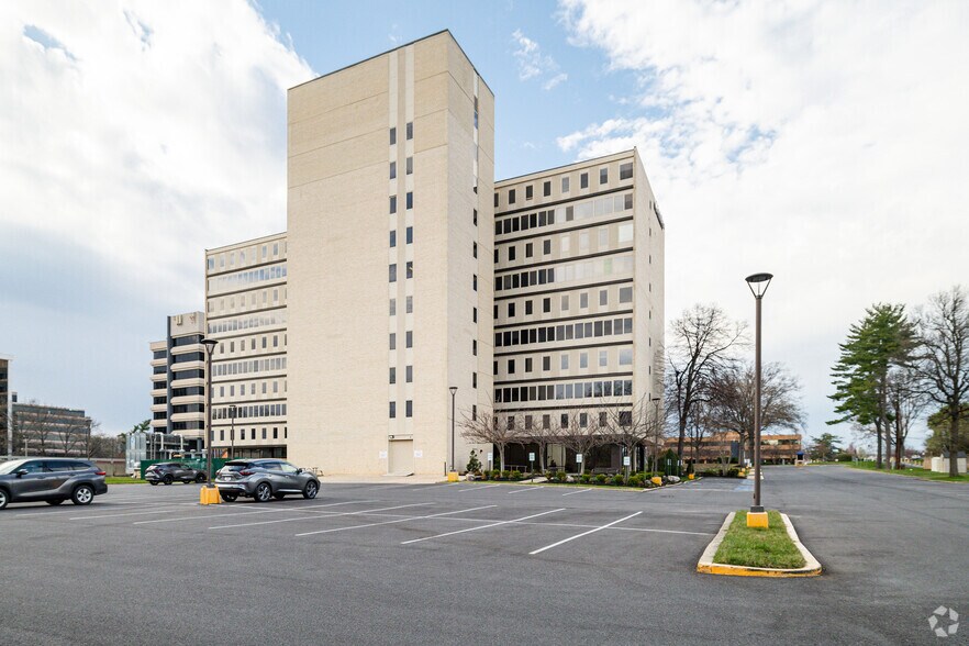 More Photos Of 6010 Executive Blvd, Rockville Office For Lease