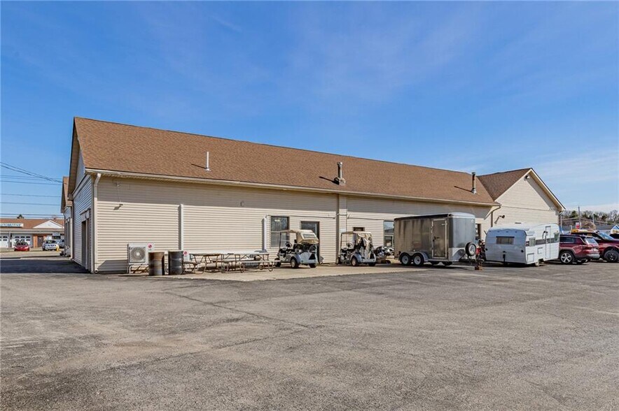 More Photos Of 4577 S Lake Rd, Brockport Auto Dealership For Sale