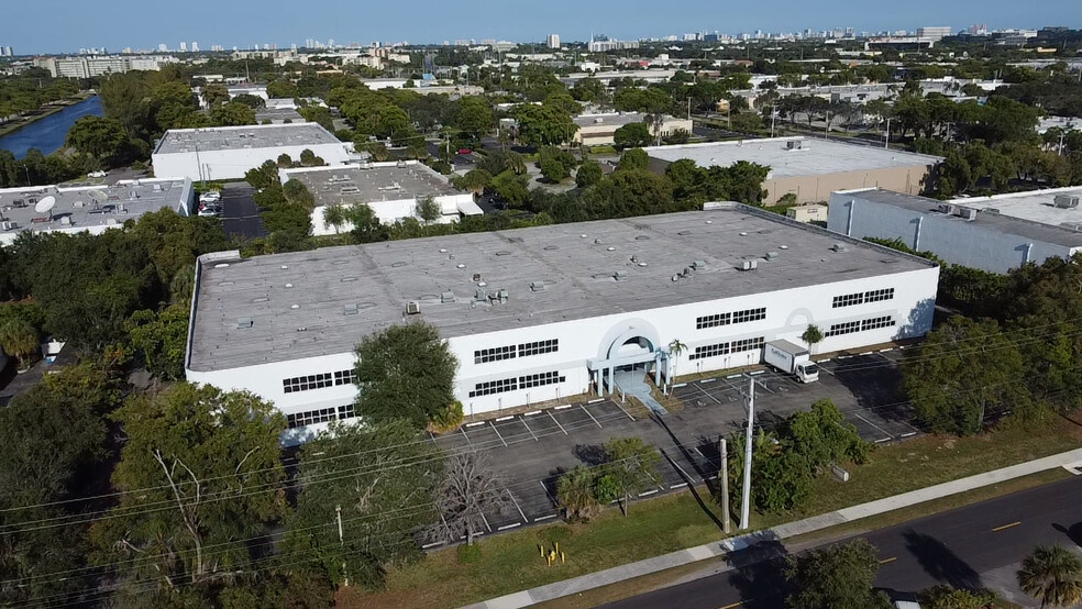 Primary Photo Of 1290 SW 30th Ave, Pompano Beach Manufacturing For Sale