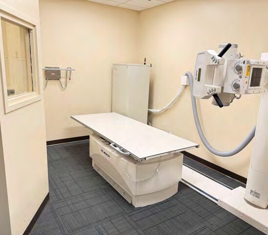 More Photos Of 511-515 Thornhill Dr, Carol Stream Medical For Sale